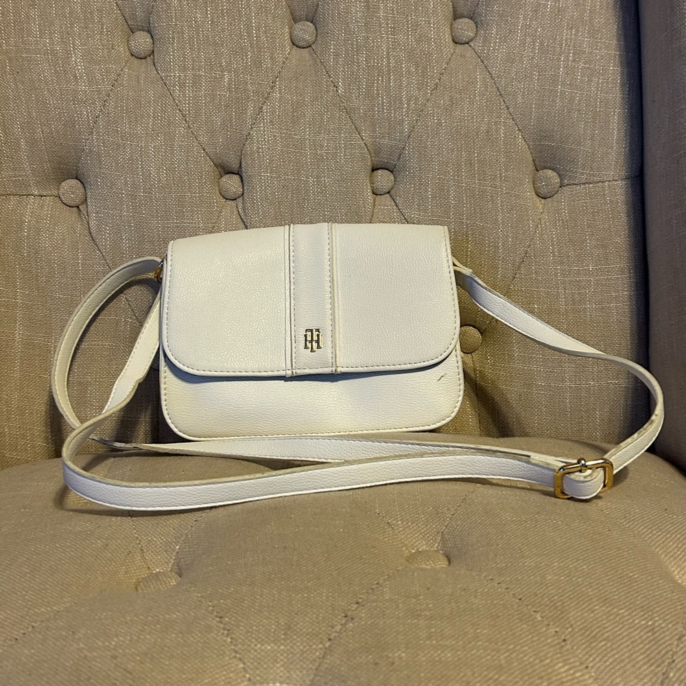 Tommy Hilfiger White Leather Crossbody with Gold Hardware